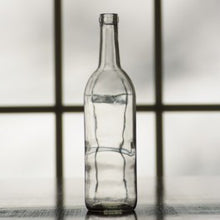 Load image into Gallery viewer, 750mL CLEAR BORDEAUX FLAT BOTTOM BOTTLES 12/CASE
